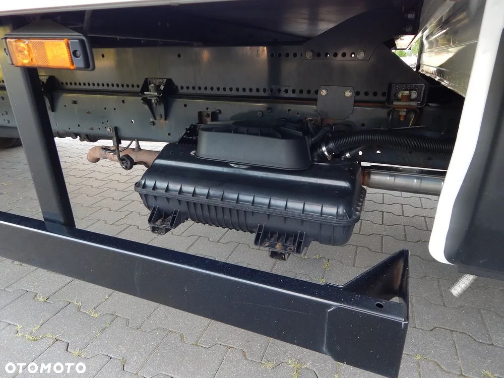 Iveco Daily 70C180 - 11