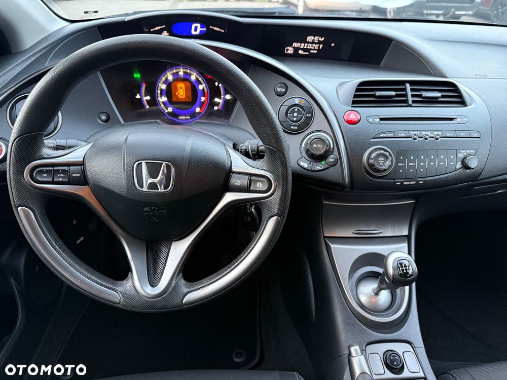 Honda Civic 1.4 i-VTEC Comfort - 20