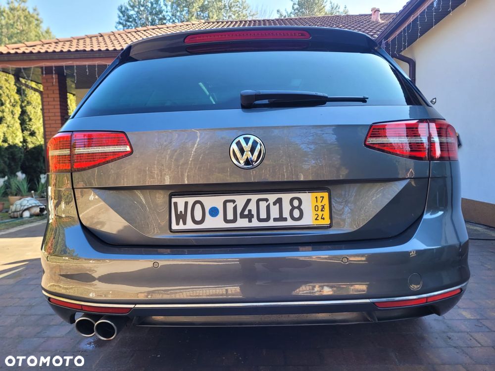 Volkswagen Passat Variant 2.0 TDI SCR DSG Comfortline - 18