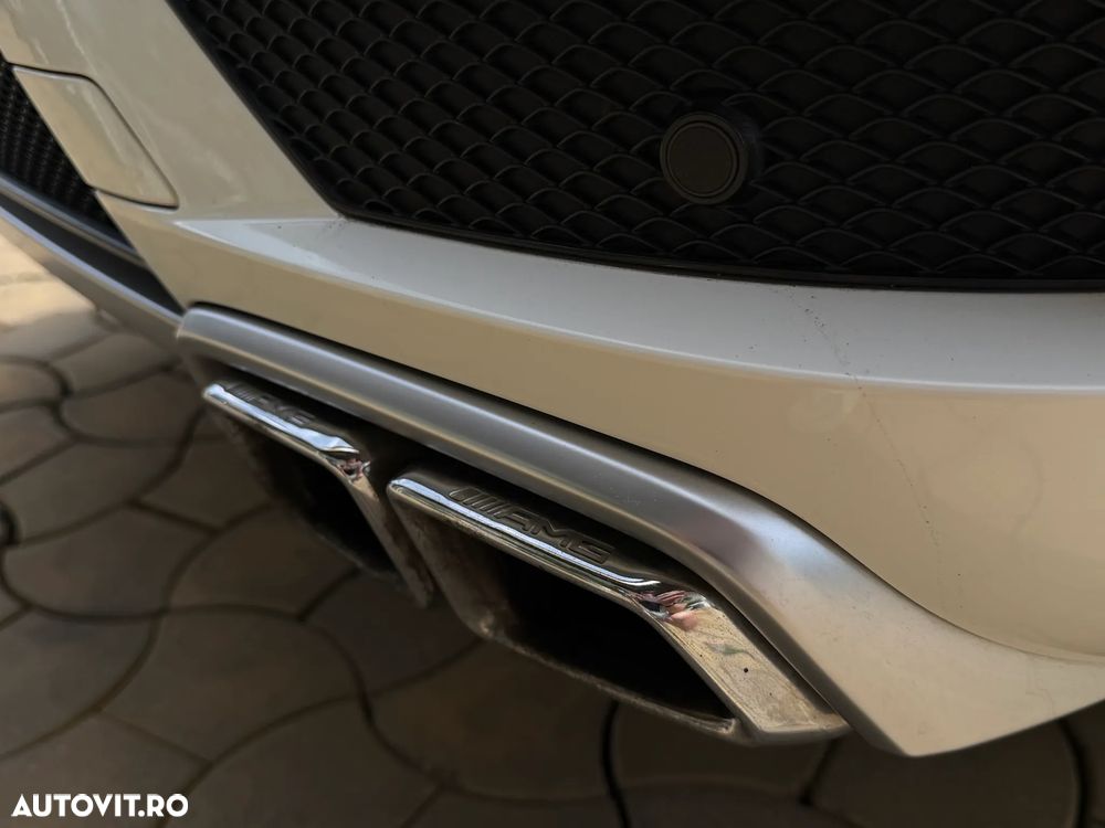 Mercedes-Benz ML 63 AMG 4Matic AMG SPEEDSHIFT 7G-TRONIC - 31