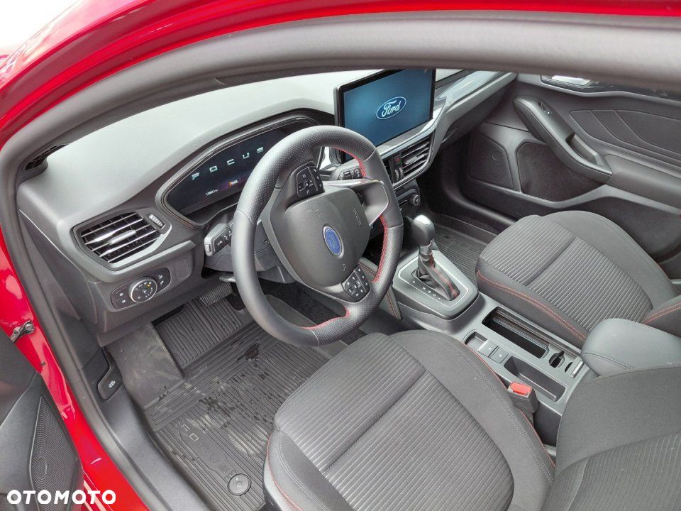 Ford Focus - 11