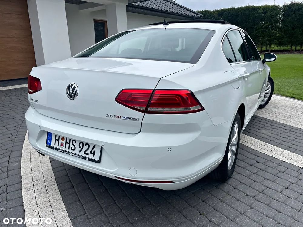 Volkswagen Passat 2.0 TDI SCR (BlueMotion Technology) DSG Comfortline - 13