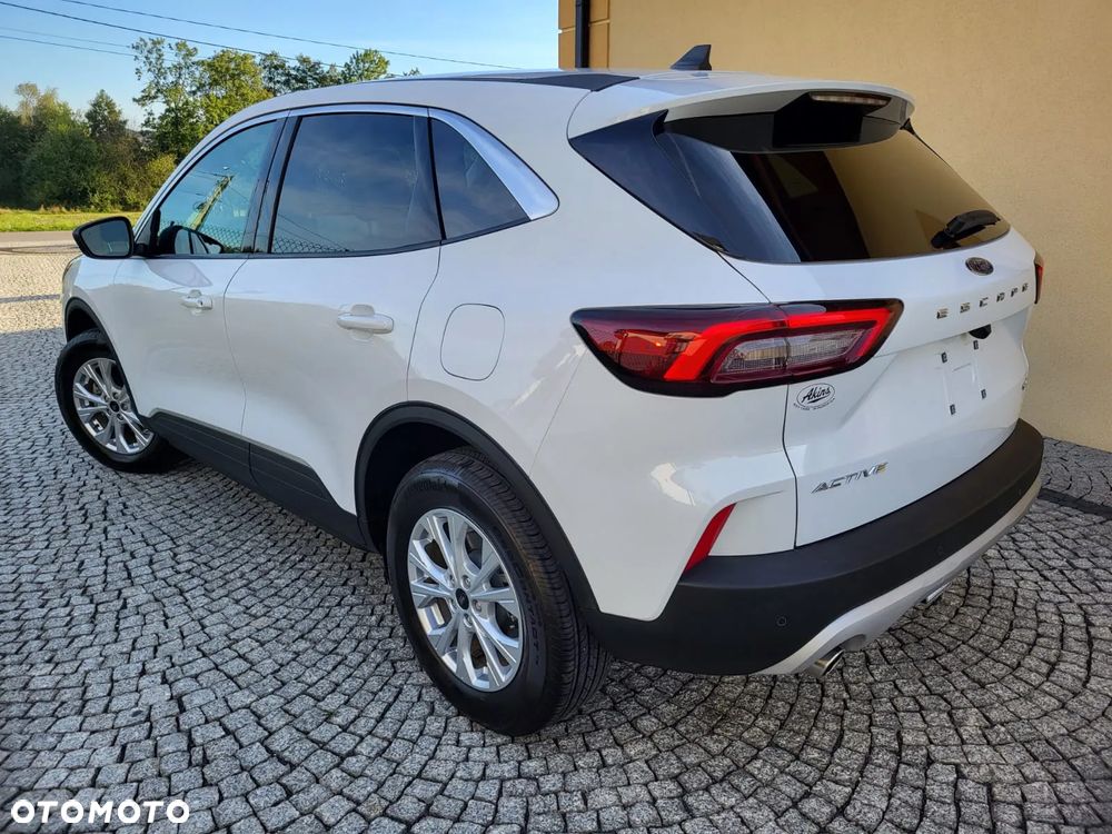 Ford Kuga - 19