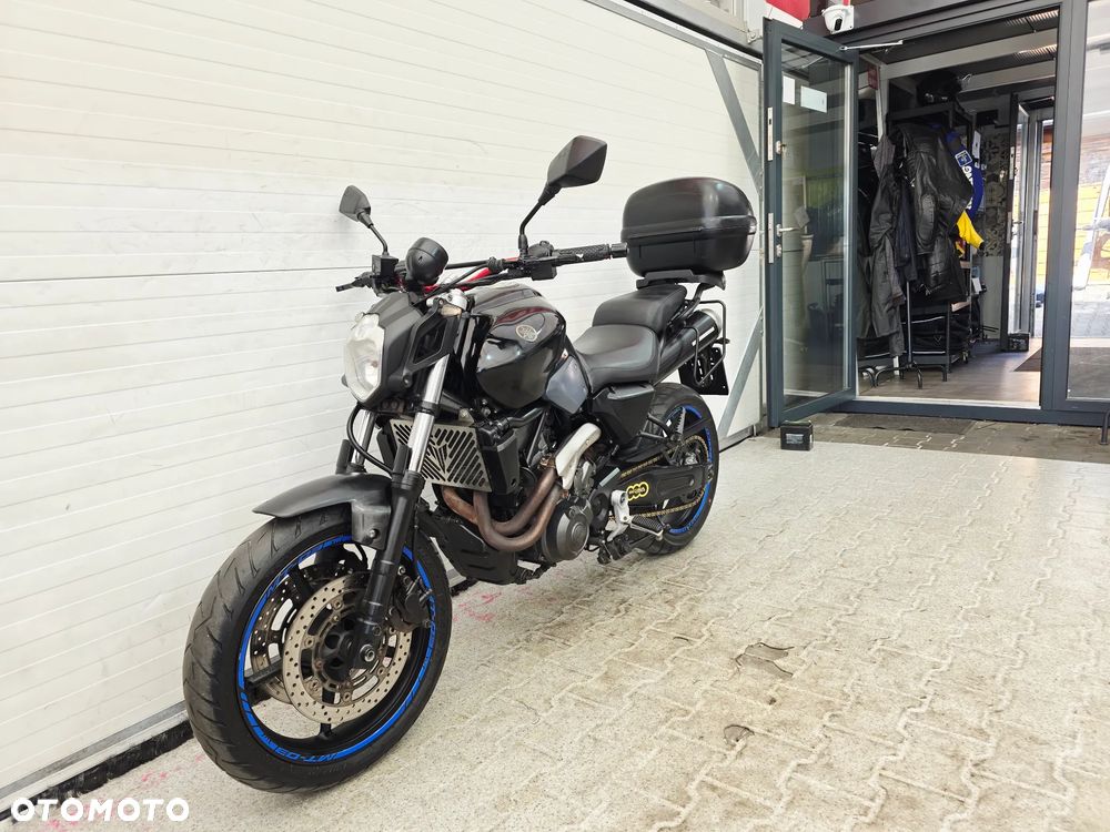 Yamaha MT - 2