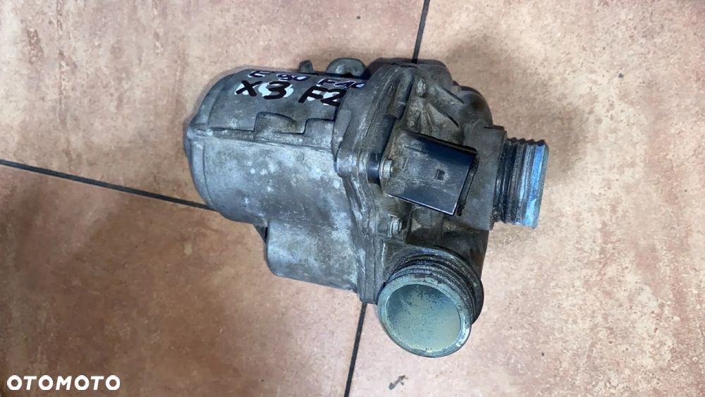 BMW X3 F25 E90 E91 F10 F11 ELEKTRYCZNA POMPA WODY 7632426 - 1