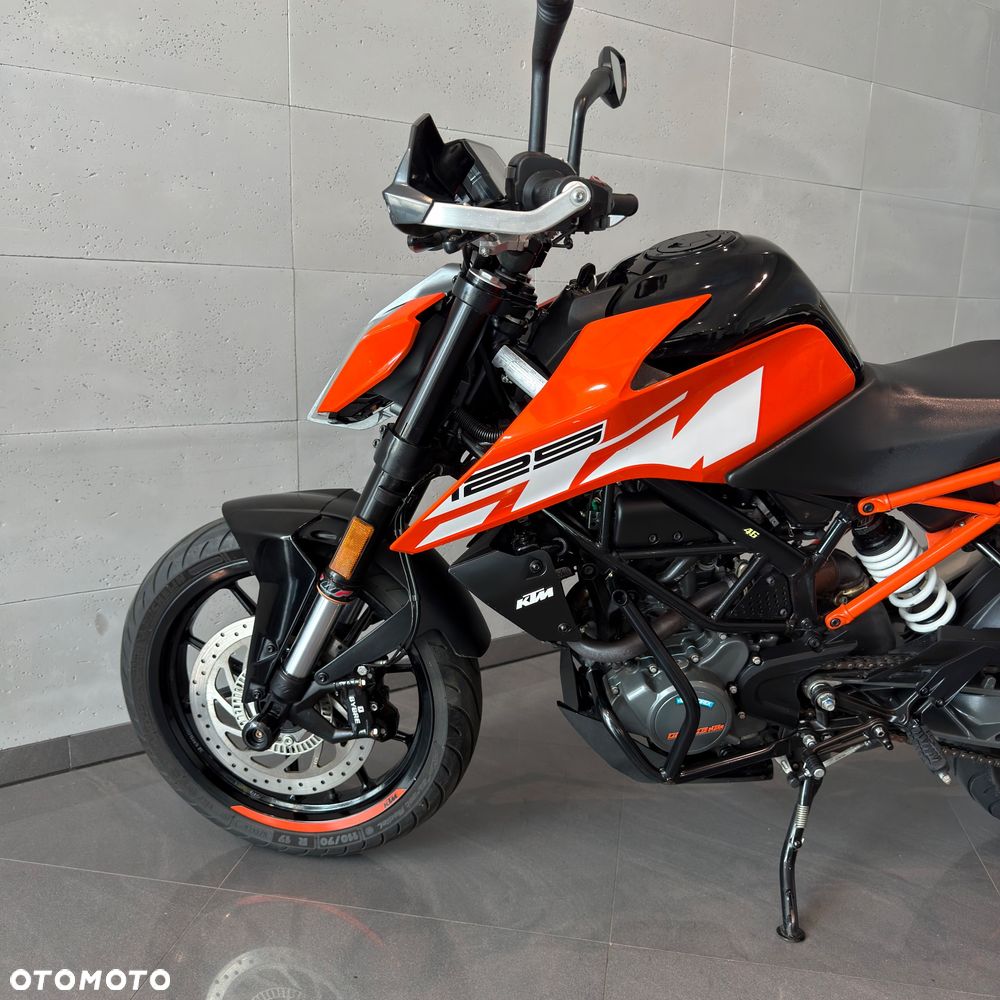 KTM Duke 125 - 10