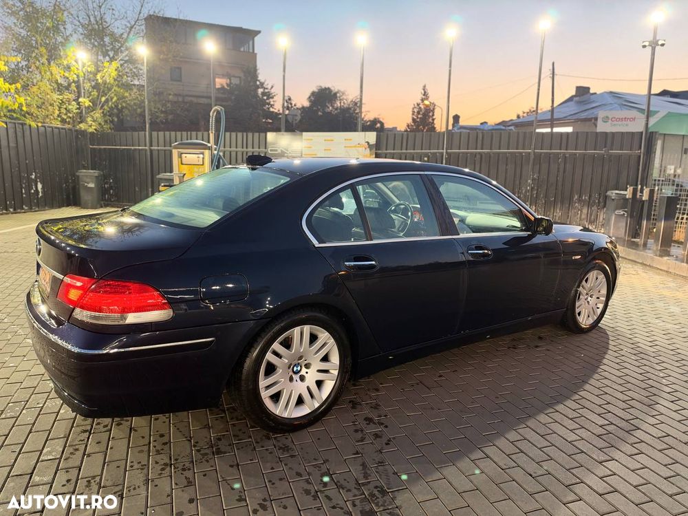 BMW Seria 7 - 25