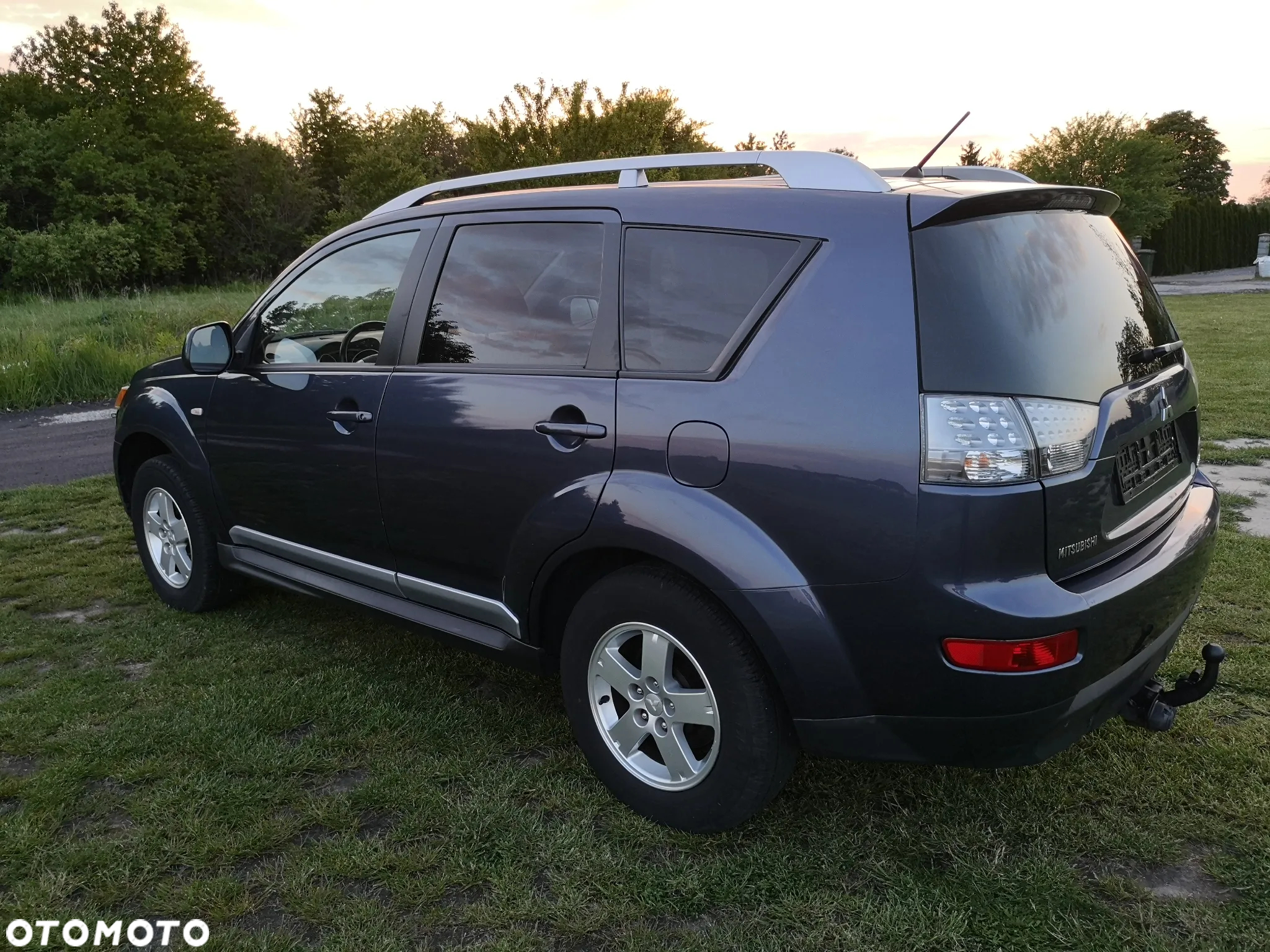Mitsubishi Outlander 2.4 Invite 2WD - 32