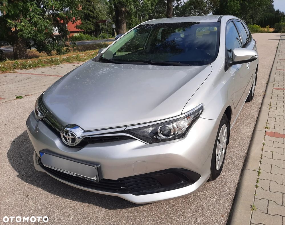 Toyota Auris 1.6 Active - 1