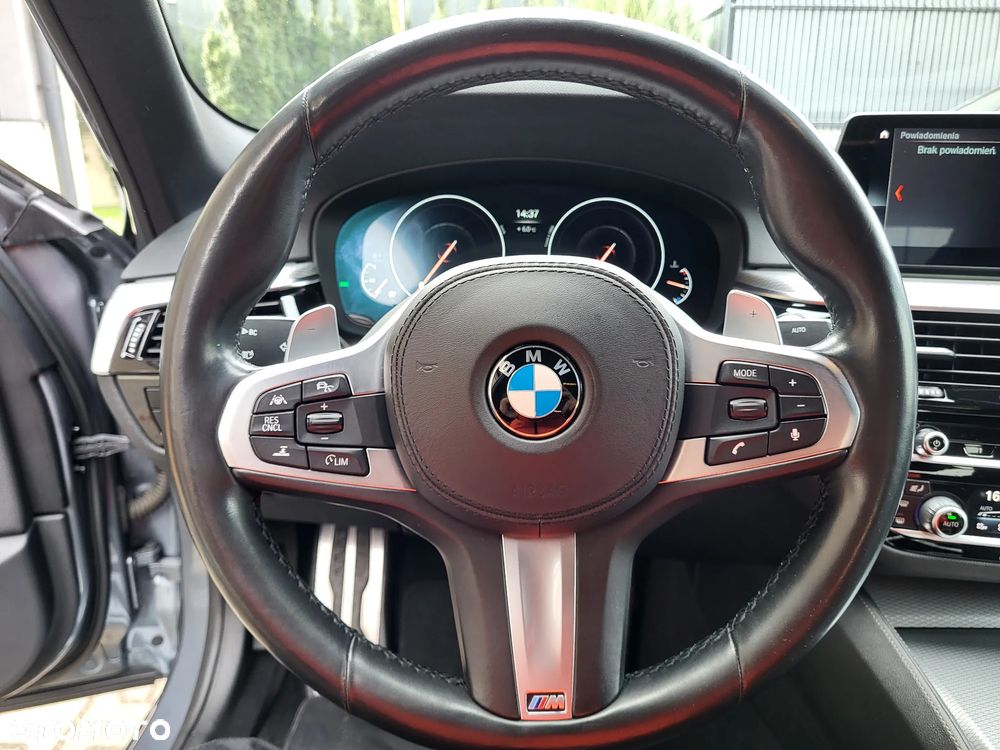 BMW Seria 5 530d xDrive M Sport sport - 13