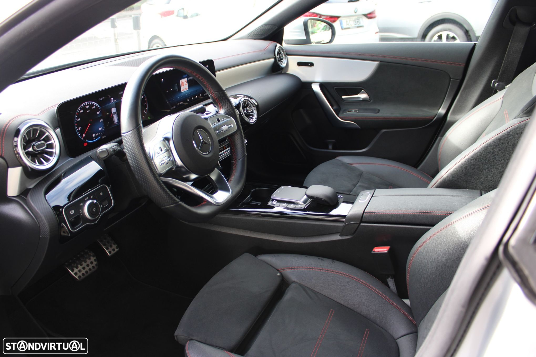 Mercedes-Benz CLA 200 Shooting Brake 7G-DCT - 10