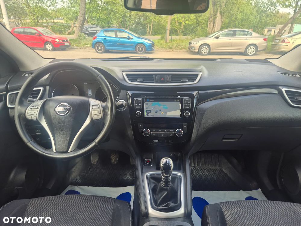 Nissan Qashqai 1.2 DIG-T N-Connecta EU6 - 13