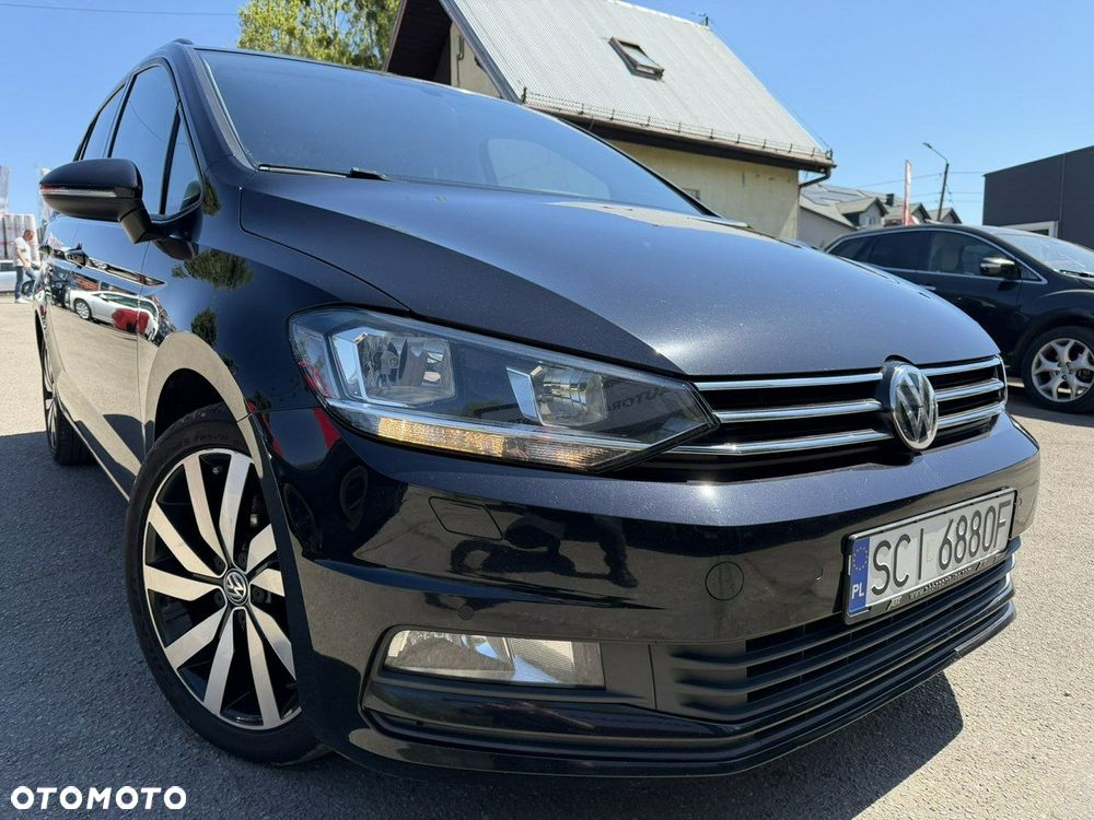 Volkswagen Touran - 5