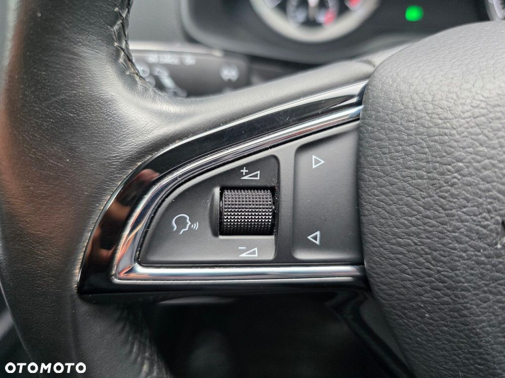 Skoda Karoq 1.5 TSI ACT 4x2 Ambition DSG - 11