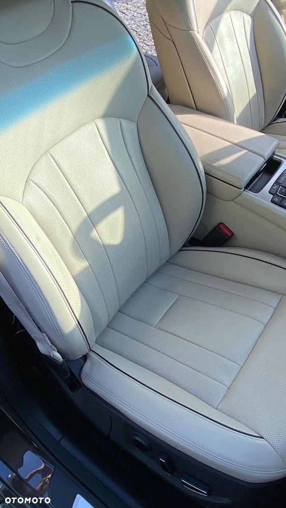 Hyundai Genesis - 27