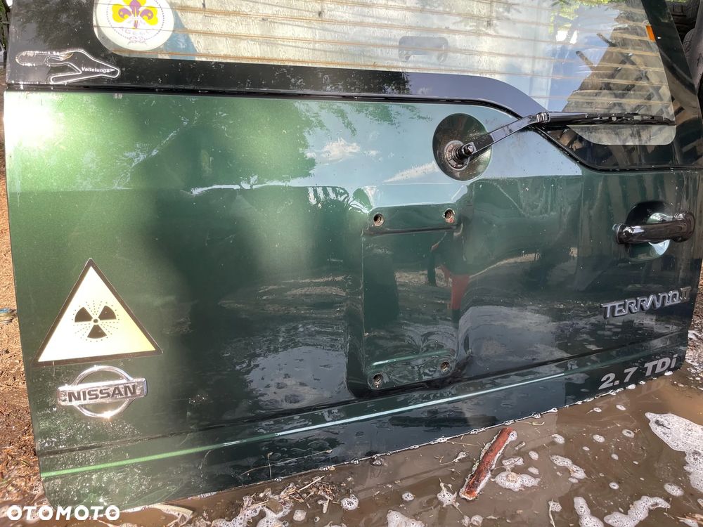 Klapa bagażnika Nissan Terrano II OE - 2