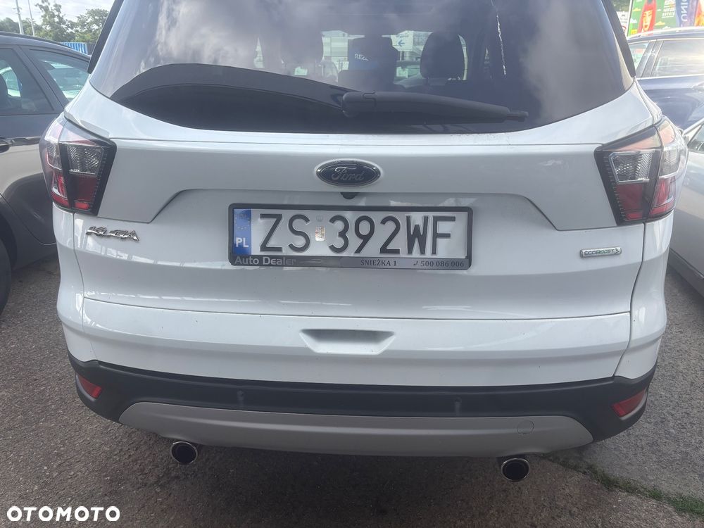 Ford Kuga 1.5 EcoBoost 2x4 Cool & Connect - 40