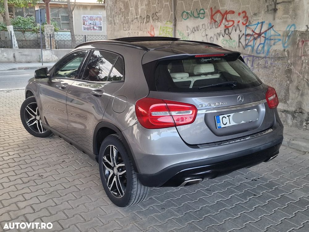 Mercedes-Benz GLA 200 (CDI) d 4Matic 7G-DCT Urban - 3