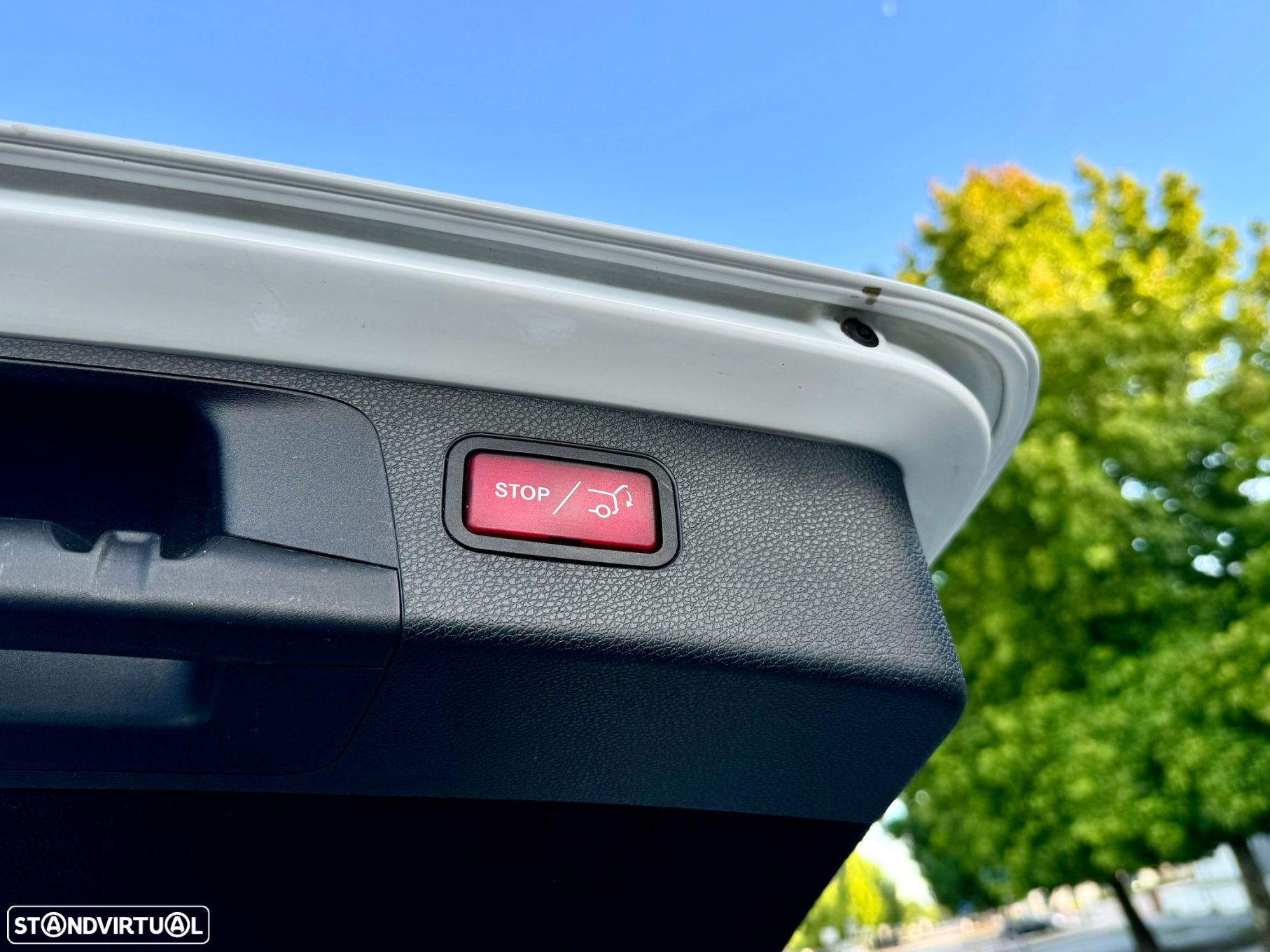 Mercedes-Benz E 220 d Avantgarde+ - 35
