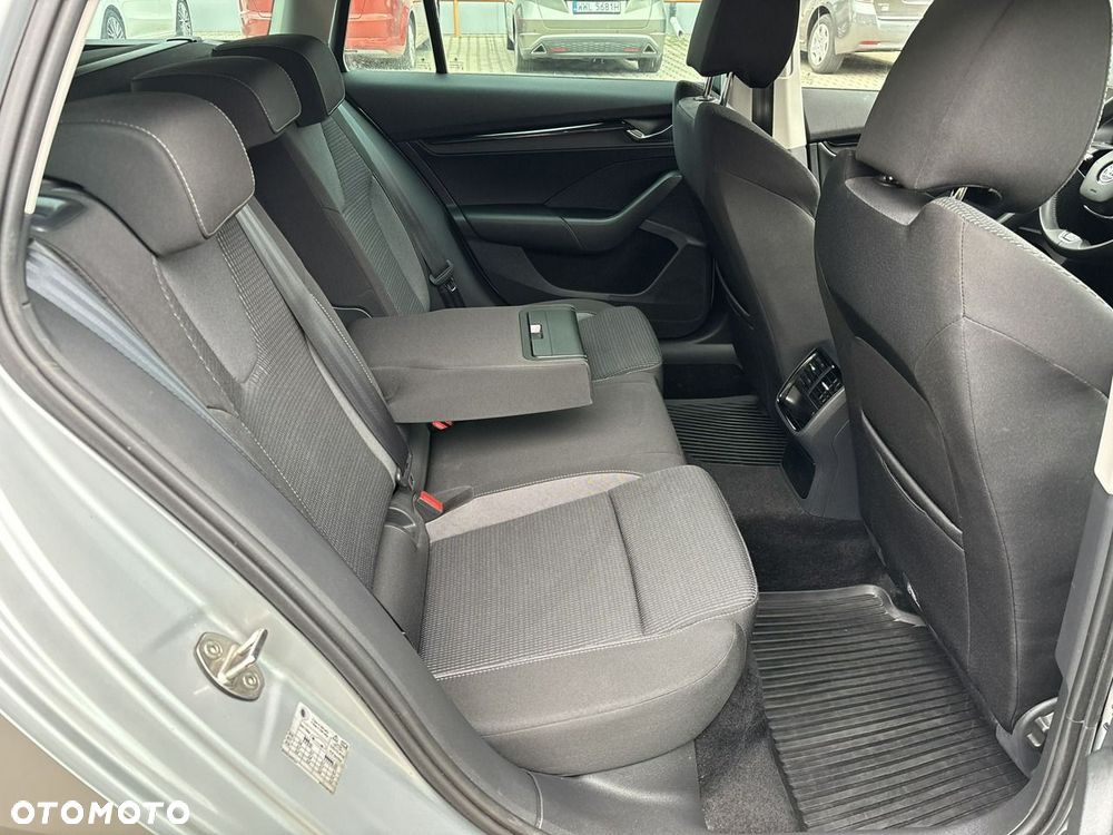 Skoda Octavia 1.5 TSI ACT Ambition - 17
