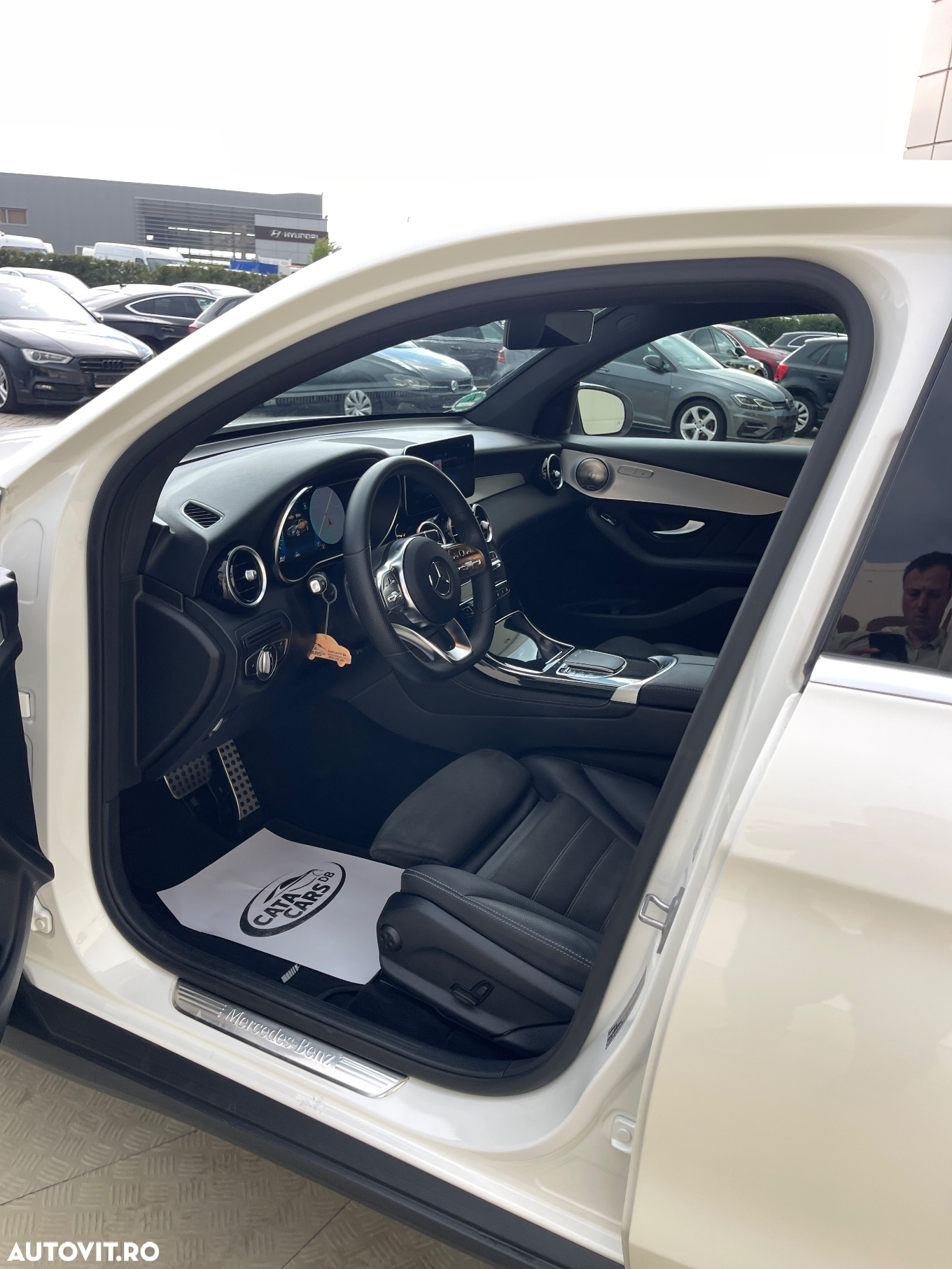 Mercedes-Benz GLC Coupe 300 de 4Matic 9G-TRONIC AMG Line - 30