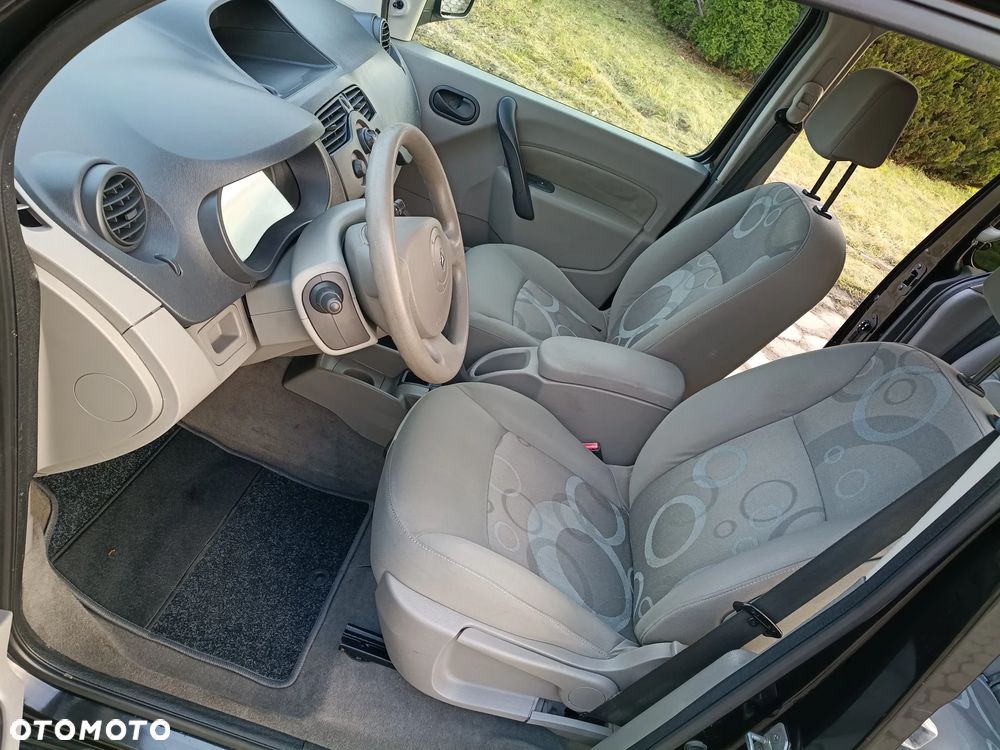 Renault Kangoo - 10