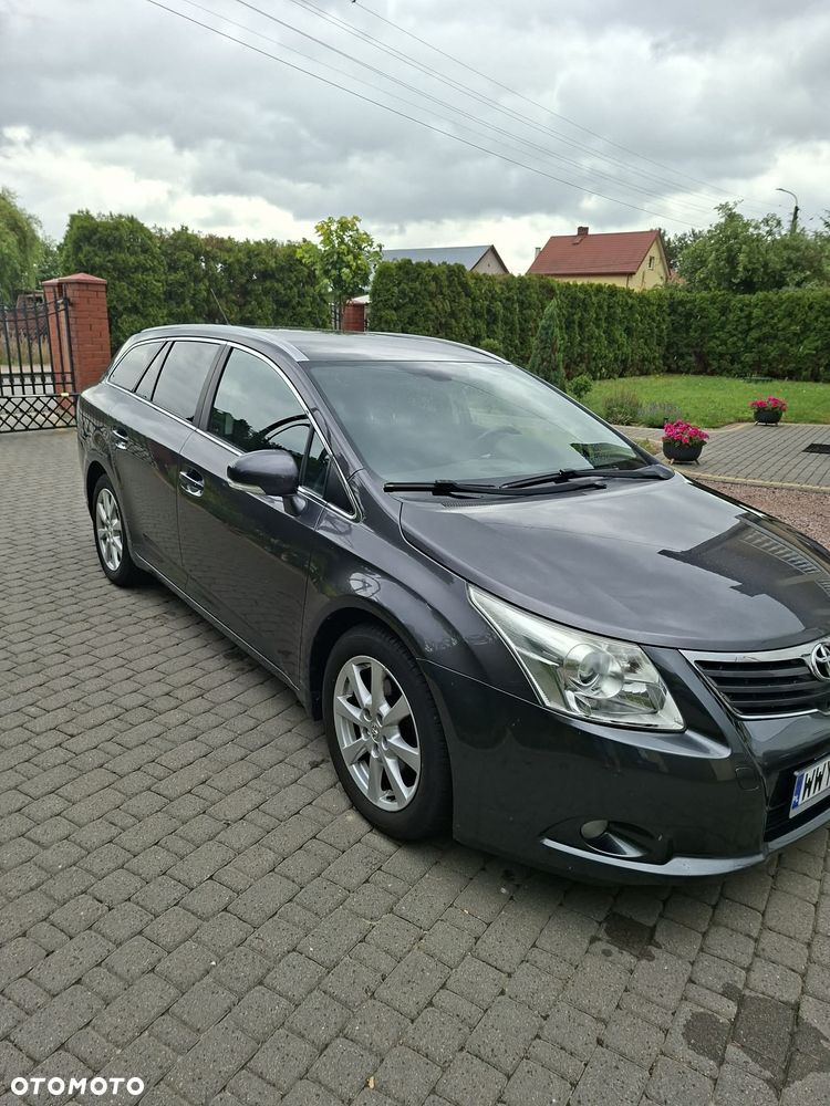 Toyota Avensis 1.8 Sol - 3