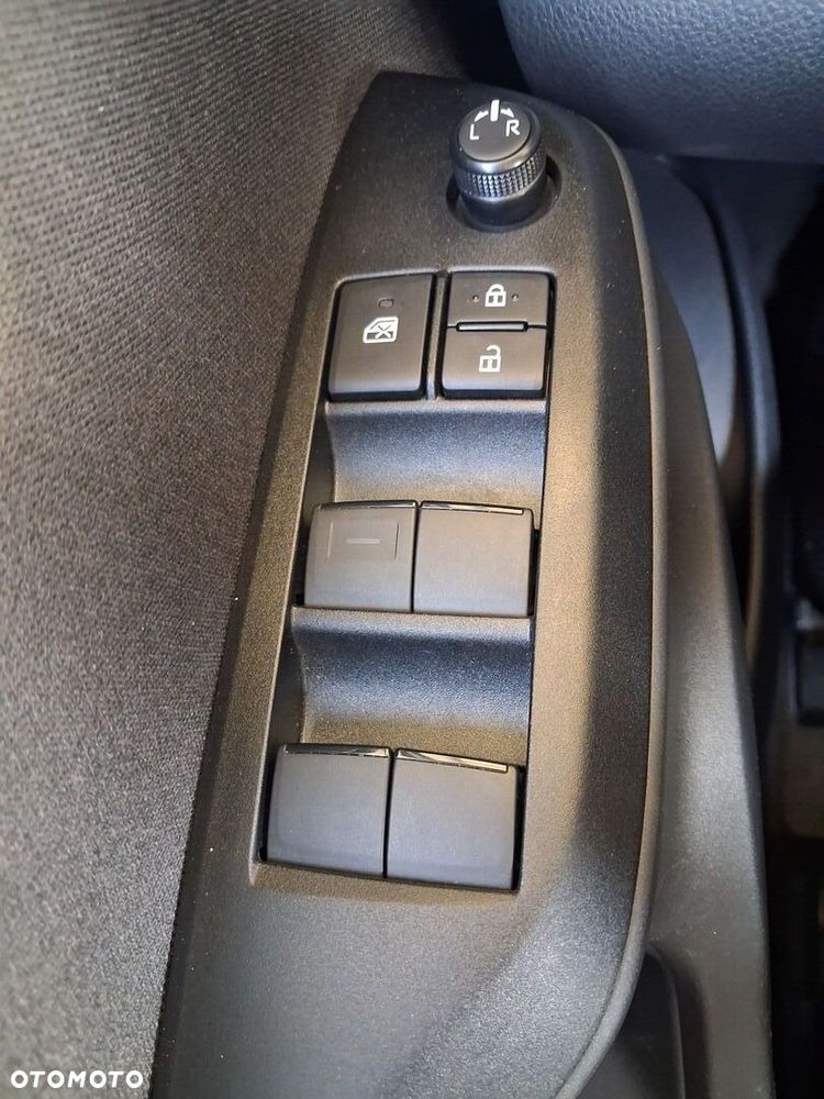 Toyota Yaris Cross - 16