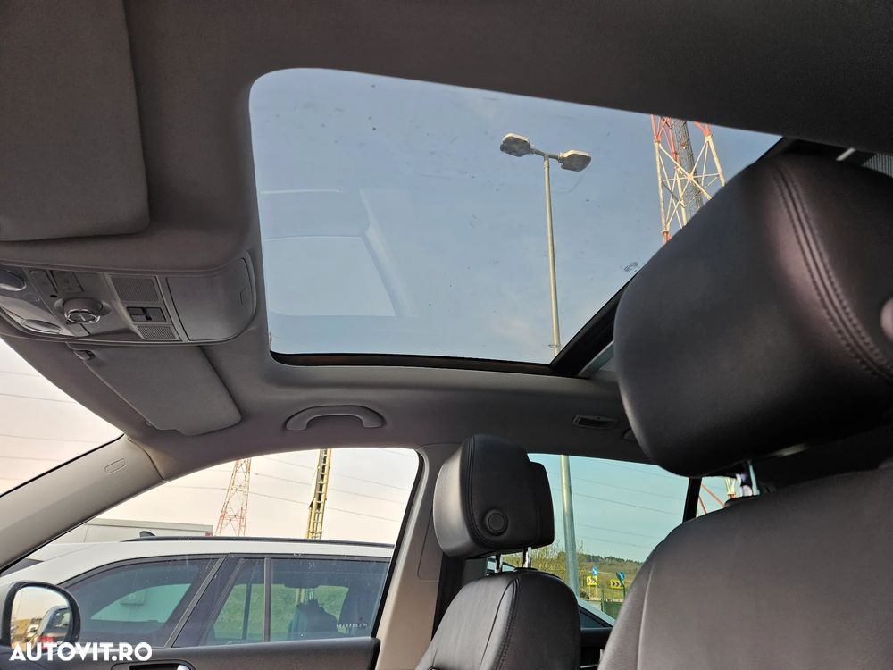 Volkswagen Tiguan 2.0 TDI DPF 4Motion BlueMotion Technology DSG Lounge Track & Style - 10