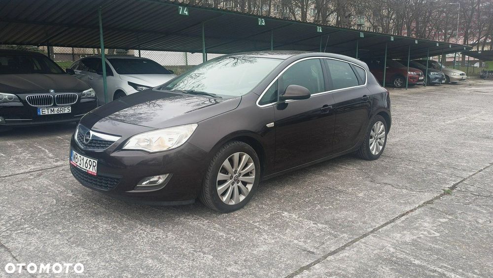 Opel Astra 1.4 T Executive - 1