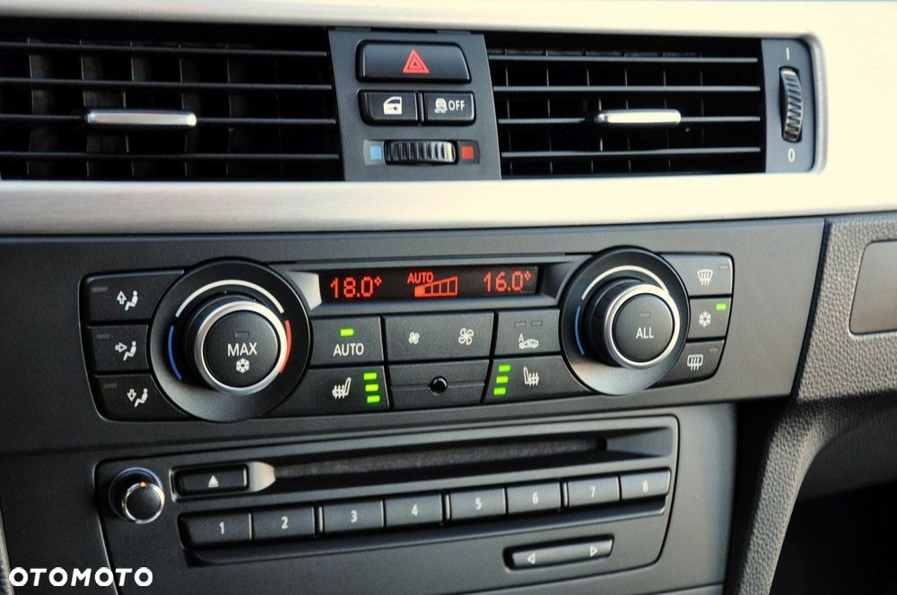 BMW Seria 3 - 33