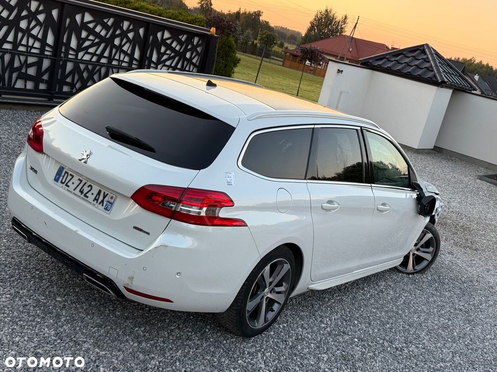 Peugeot 308 PureTech 130 EAT6 Stop & Start GT-Line Edition - 4