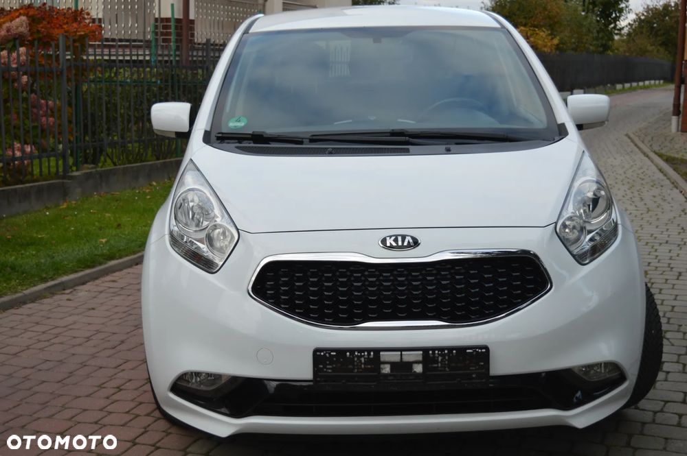 Kia Venga 1.4 CVVT Titanium Collection - 6