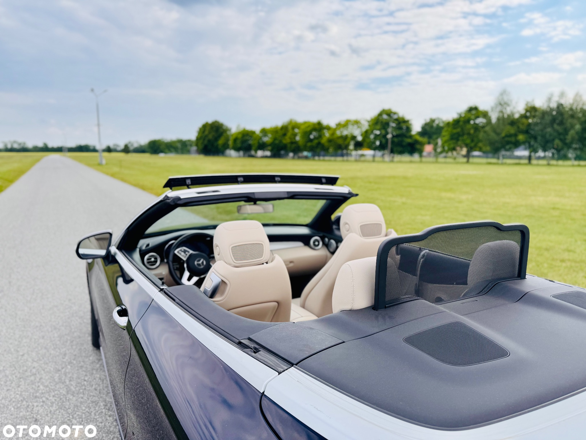 Mercedes-Benz Klasa C 300 4Matic 9G-TRONIC AMG Line - 20
