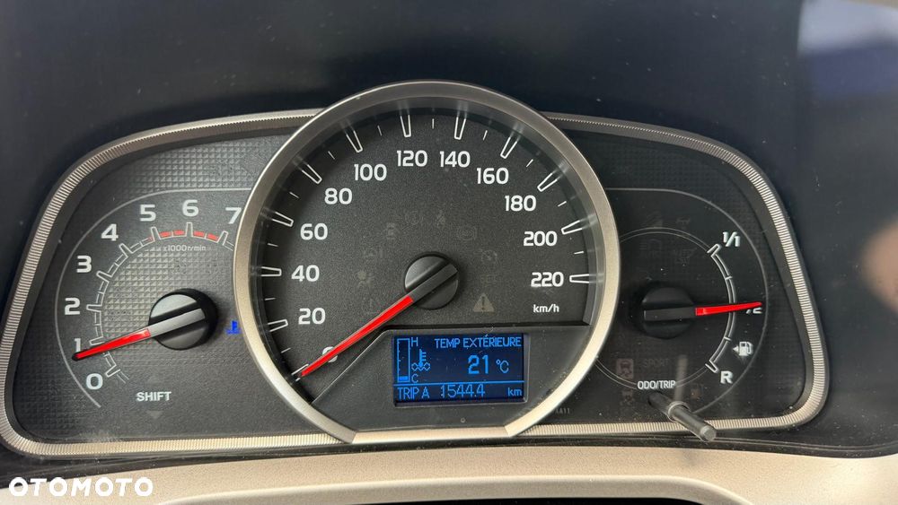 Toyota RAV4 2.2 D-4D Prestige - 14