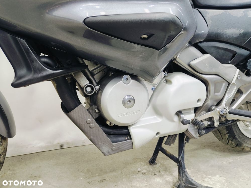Honda Deauville - 20