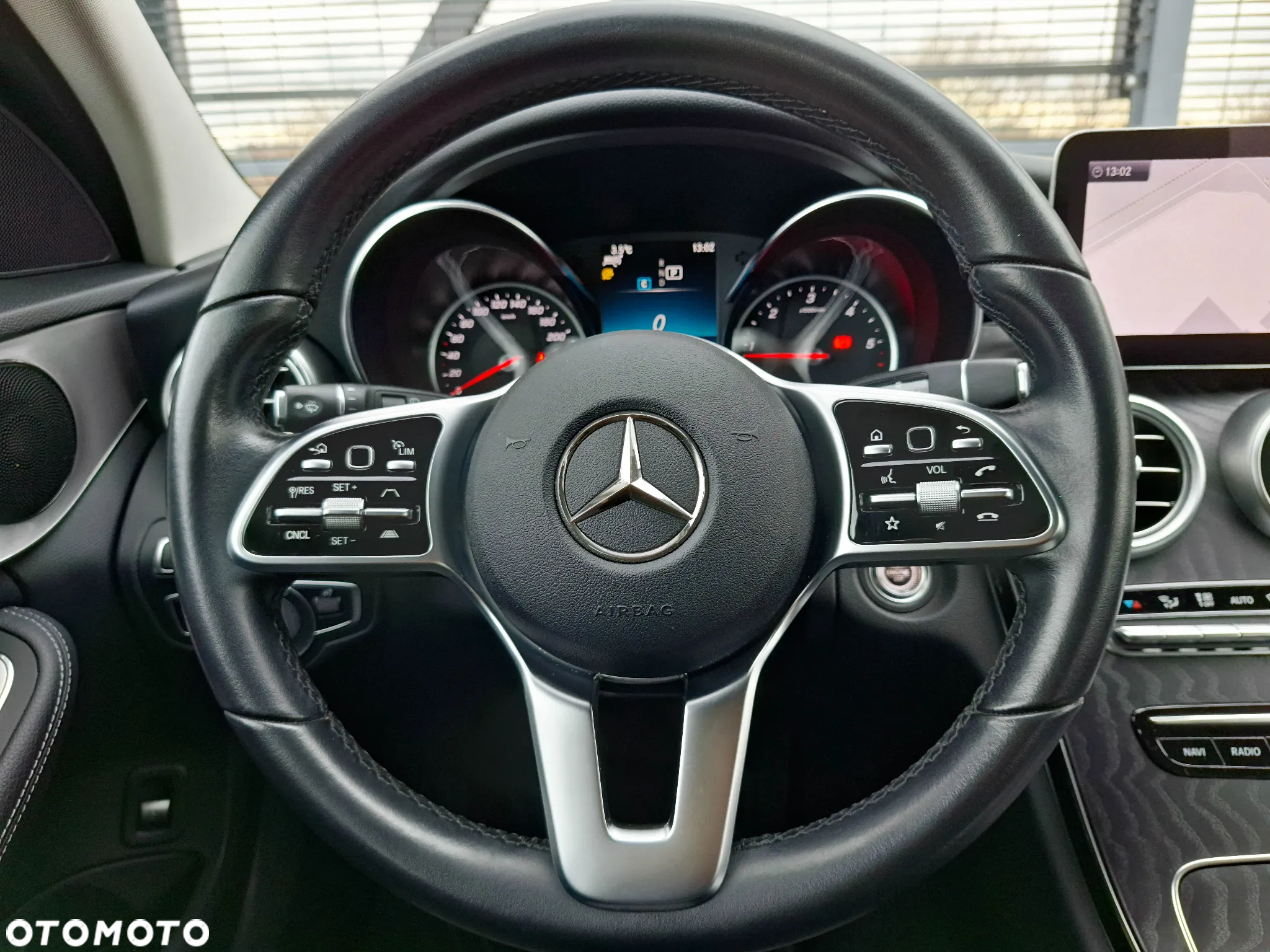 Mercedes-Benz Klasa C 220 d 9G-TRONIC - 32