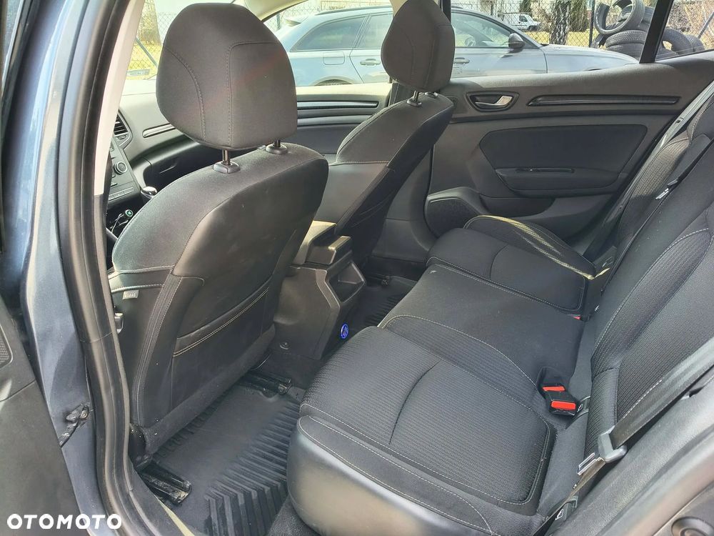 Renault Megane 1.5 dCi Life - 8