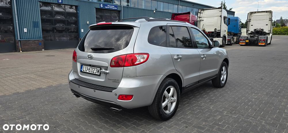 Hyundai Santa Fe 2.2 CRDi 2WD GLS - 4
