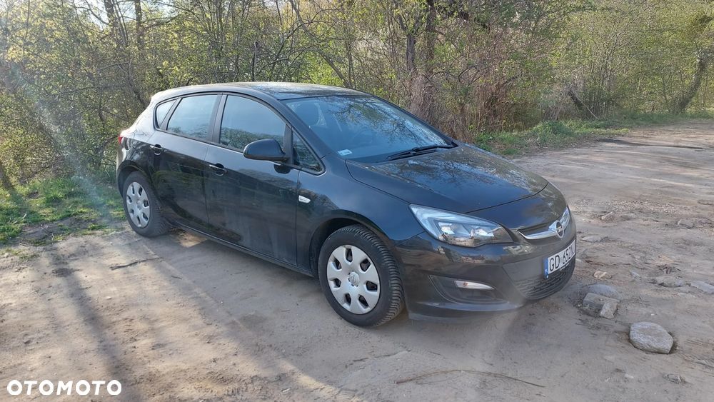 Opel Astra 1.6 Essentia - 1