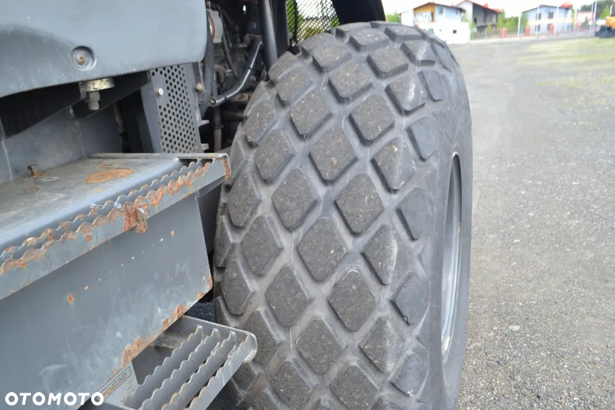 Case 1110EX-D - 26