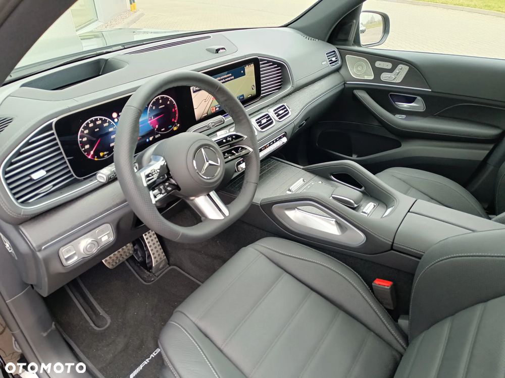 Mercedes-Benz GLS - 4