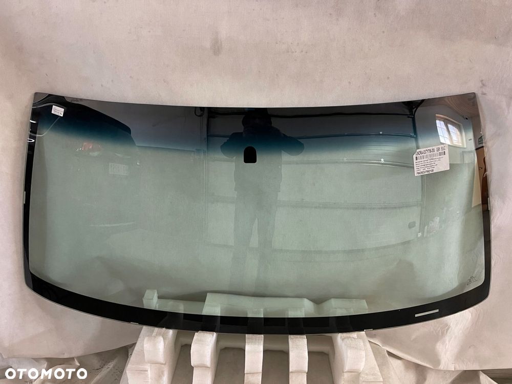 toyota tundra pick up szyba przednia 2000-2006 - 1