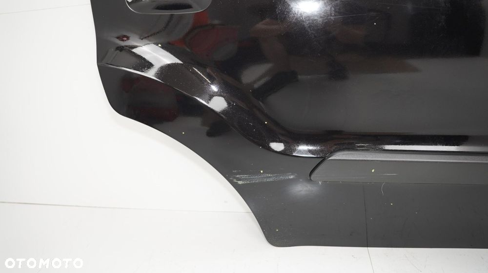 DRZWI PRAWY TYŁ KIA SOUL I 08-11R 9H - 5