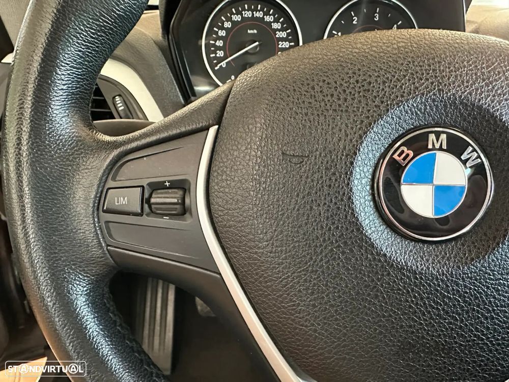 BMW 116 - 12
