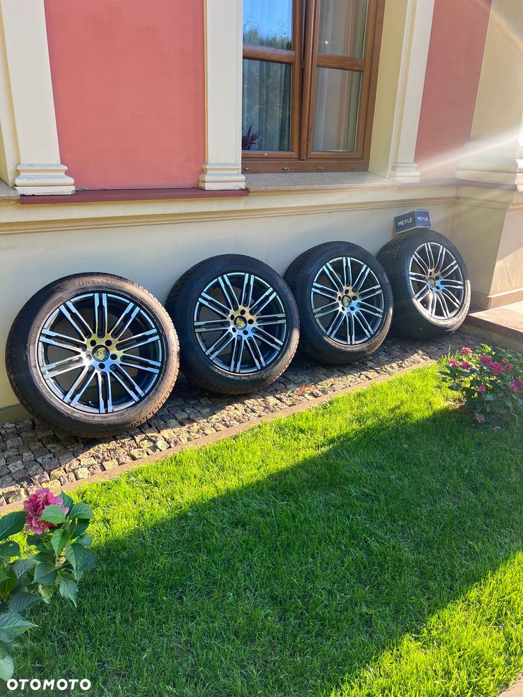 Porsche Macan Standard - 19