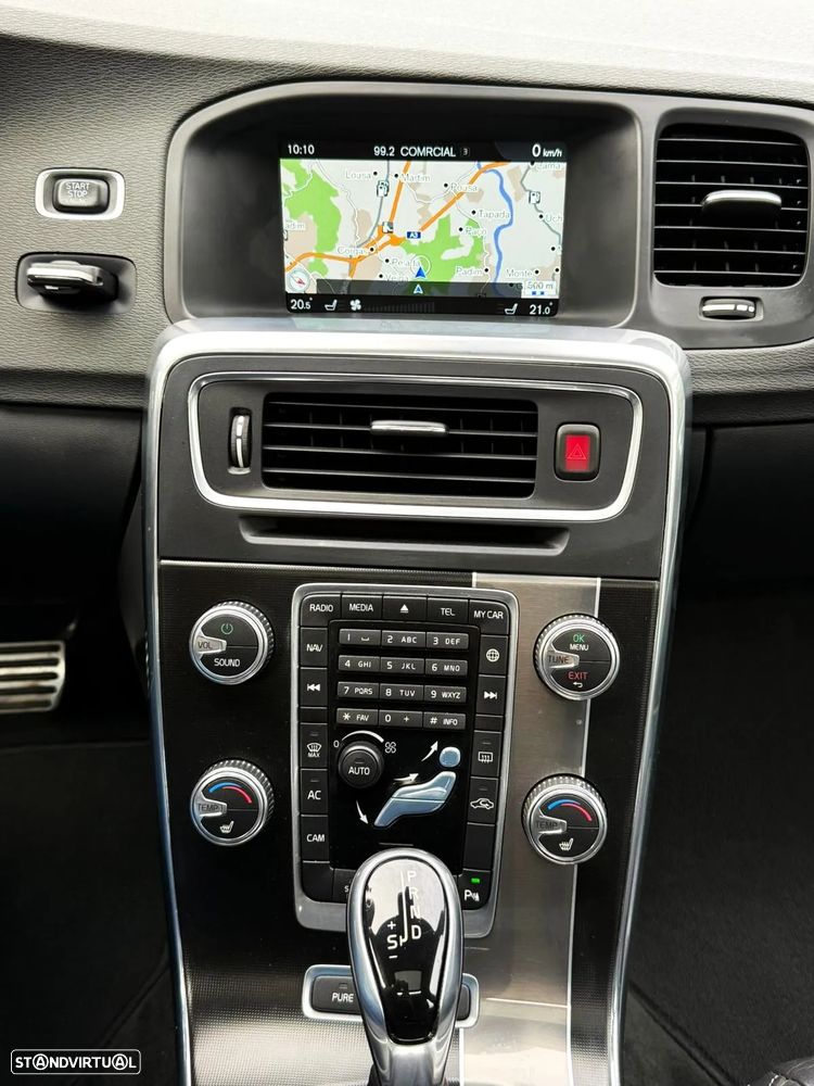 Volvo V60 D6 Twin Engine Geartronic RDesign - 14