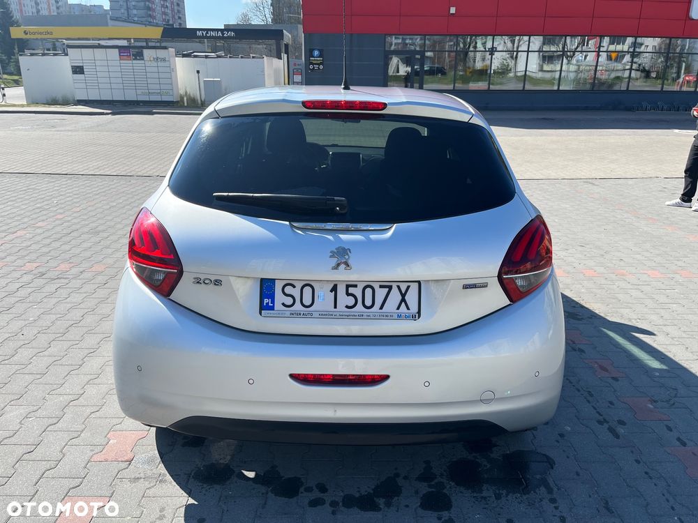 Peugeot 208 1.2 PureTech Style - 5