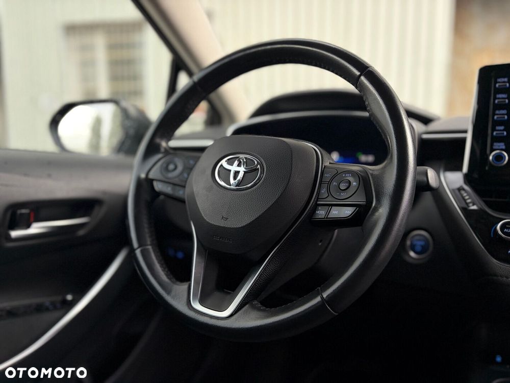 Toyota Corolla 1.8 Hybrid Comfort - 23