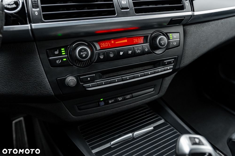 BMW X5 xDrive30d - 38